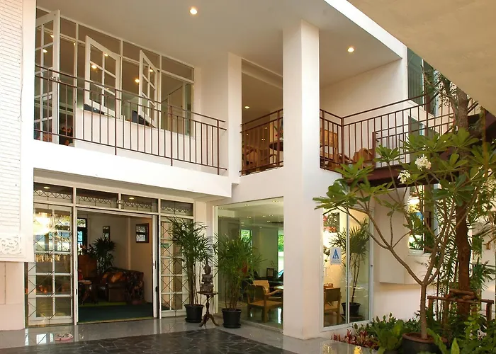 Bansabai Hostelling International Mini-hôtel 3*